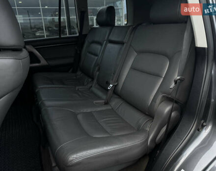 Сірий Тойота Ленд Крузер, об'ємом двигуна 4.5 л та пробігом 280 тис. км за 24900 $, фото 32 на Automoto.ua