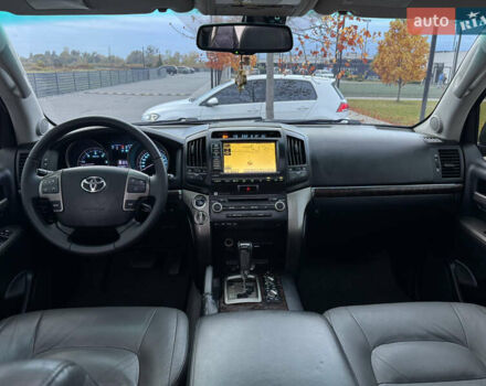 Сірий Тойота Ленд Крузер, об'ємом двигуна 4.5 л та пробігом 280 тис. км за 24900 $, фото 34 на Automoto.ua