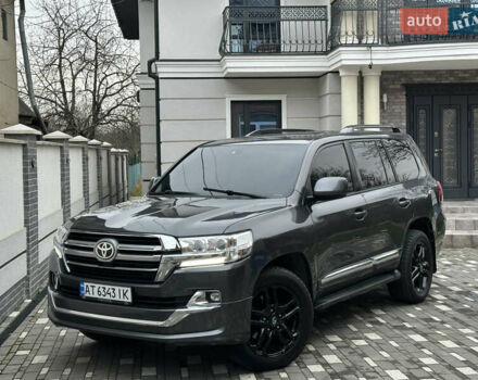 Серый Тойота Ленд Крузер, объемом двигателя 4.5 л и пробегом 285 тыс. км за 25900 $, фото 10 на Automoto.ua
