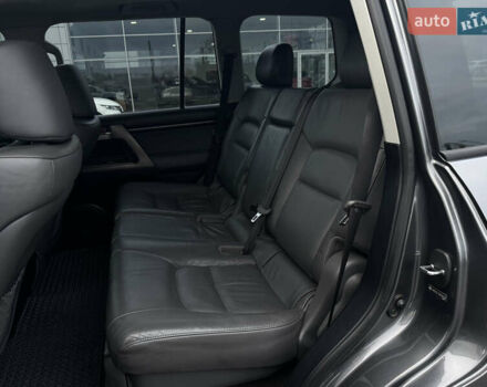 Сірий Тойота Ленд Крузер, об'ємом двигуна 4.5 л та пробігом 280 тис. км за 24900 $, фото 28 на Automoto.ua