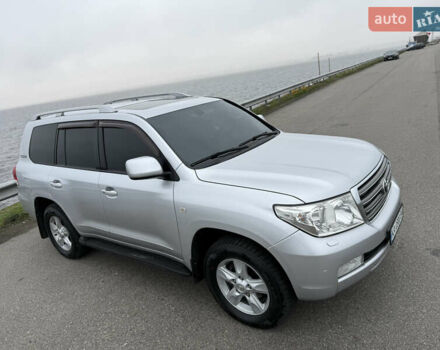Серый Тойота Ленд Крузер, объемом двигателя 4.5 л и пробегом 280 тыс. км за 32500 $, фото 14 на Automoto.ua