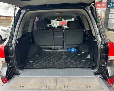 Сірий Тойота Ленд Крузер, об'ємом двигуна 4.5 л та пробігом 225 тис. км за 28000 $, фото 5 на Automoto.ua