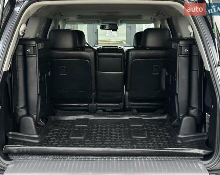 Серый Тойота Ленд Крузер, объемом двигателя 4.5 л и пробегом 139 тыс. км за 39000 $, фото 19 на Automoto.ua