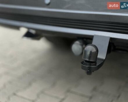 Серый Тойота Ленд Крузер, объемом двигателя 4.5 л и пробегом 139 тыс. км за 39000 $, фото 17 на Automoto.ua