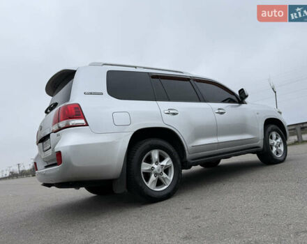 Серый Тойота Ленд Крузер, объемом двигателя 4.5 л и пробегом 280 тыс. км за 32500 $, фото 12 на Automoto.ua