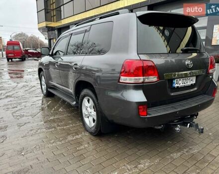 Сірий Тойота Ленд Крузер, об'ємом двигуна 4.5 л та пробігом 225 тис. км за 28000 $, фото 3 на Automoto.ua