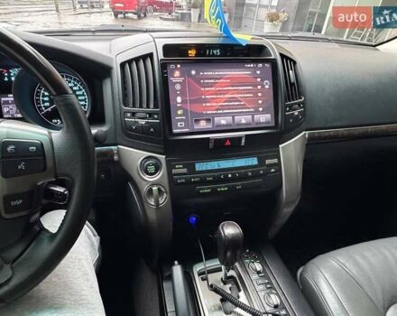 Сірий Тойота Ленд Крузер, об'ємом двигуна 4.5 л та пробігом 225 тис. км за 28000 $, фото 14 на Automoto.ua