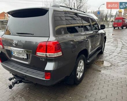 Сірий Тойота Ленд Крузер, об'ємом двигуна 4.5 л та пробігом 225 тис. км за 28000 $, фото 21 на Automoto.ua