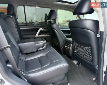 Серый Тойота Ленд Крузер, объемом двигателя 4.5 л и пробегом 280 тыс. км за 32500 $, фото 57 на Automoto.ua