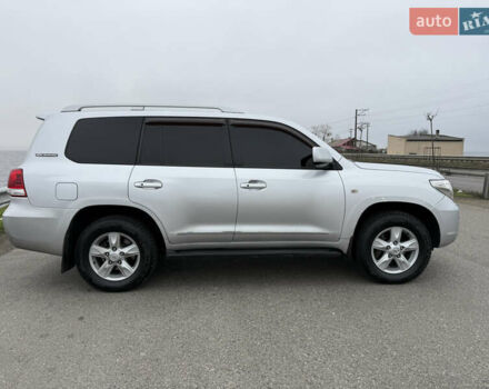 Серый Тойота Ленд Крузер, объемом двигателя 4.5 л и пробегом 280 тыс. км за 32500 $, фото 7 на Automoto.ua