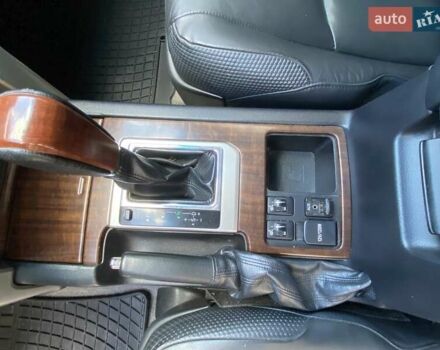 Сірий Тойота Ленд Крузер, об'ємом двигуна 4 л та пробігом 271 тис. км за 22800 $, фото 29 на Automoto.ua