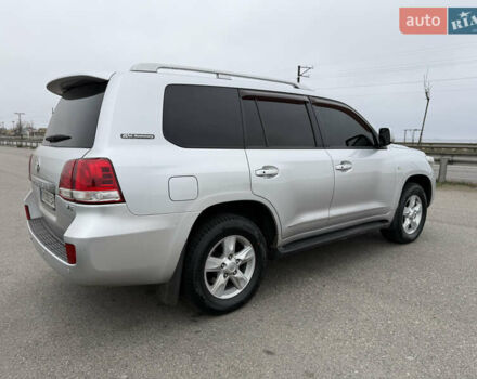 Серый Тойота Ленд Крузер, объемом двигателя 4.5 л и пробегом 280 тыс. км за 32500 $, фото 6 на Automoto.ua