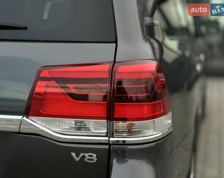 Серый Тойота Ленд Крузер, объемом двигателя 4.5 л и пробегом 139 тыс. км за 39000 $, фото 15 на Automoto.ua