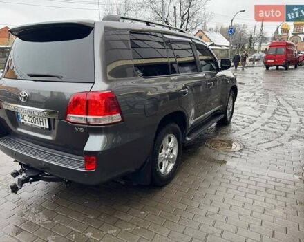 Сірий Тойота Ленд Крузер, об'ємом двигуна 4.5 л та пробігом 225 тис. км за 28000 $, фото 18 на Automoto.ua