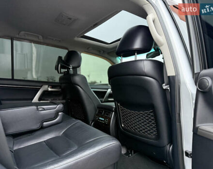 Серый Тойота Ленд Крузер, объемом двигателя 4.5 л и пробегом 280 тыс. км за 32500 $, фото 58 на Automoto.ua