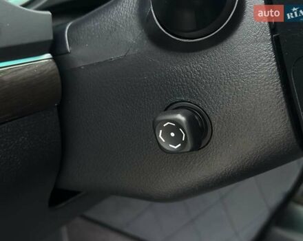 Серый Тойота Ленд Крузер, объемом двигателя 4.5 л и пробегом 139 тыс. км за 39000 $, фото 38 на Automoto.ua