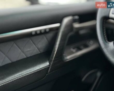 Серый Тойота Ленд Крузер, объемом двигателя 4.5 л и пробегом 139 тыс. км за 39000 $, фото 31 на Automoto.ua