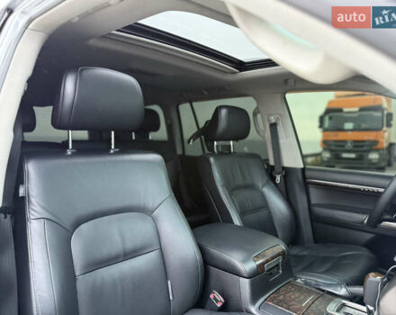 Серый Тойота Ленд Крузер, объемом двигателя 4.5 л и пробегом 280 тыс. км за 32500 $, фото 52 на Automoto.ua