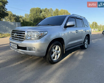 Сірий Тойота Ленд Крузер, об'ємом двигуна 4.5 л та пробігом 280 тис. км за 32000 $, фото 2 на Automoto.ua