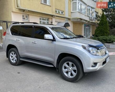 Сірий Тойота Ленд Крузер, об'ємом двигуна 4 л та пробігом 271 тис. км за 22800 $, фото 4 на Automoto.ua