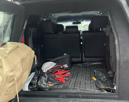 Серый Тойота Ленд Крузер, объемом двигателя 4.46 л и пробегом 105 тыс. км за 58000 $, фото 14 на Automoto.ua