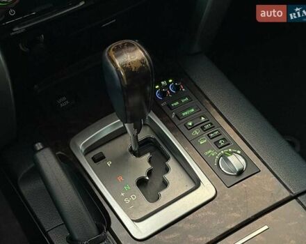 Сірий Тойота Ленд Крузер, об'ємом двигуна 4.5 л та пробігом 235 тис. км за 28990 $, фото 30 на Automoto.ua