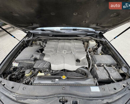 Серый Тойота Ленд Крузер, объемом двигателя 4.61 л и пробегом 227 тыс. км за 30500 $, фото 12 на Automoto.ua