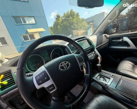 Сірий Тойота Ленд Крузер, об'ємом двигуна 4.5 л та пробігом 198 тис. км за 28000 $, фото 17 на Automoto.ua