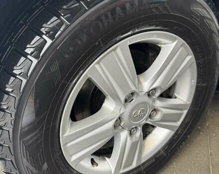 Серый Тойота Ленд Крузер, объемом двигателя 4.5 л и пробегом 290 тыс. км за 30500 $, фото 8 на Automoto.ua