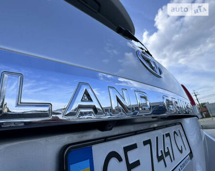 Серый Тойота Ленд Крузер, объемом двигателя 4.5 л и пробегом 219 тыс. км за 31500 $, фото 49 на Automoto.ua