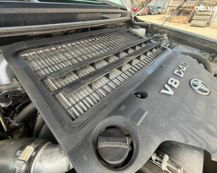 Сірий Тойота Ленд Крузер, об'ємом двигуна 4.5 л та пробігом 198 тис. км за 28000 $, фото 6 на Automoto.ua