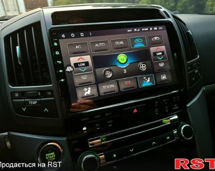 Серый Тойота Ленд Крузер, объемом двигателя 4.5 л и пробегом 232 тыс. км за 32900 $, фото 5 на Automoto.ua