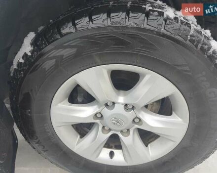 Серый Тойота Ленд Крузер, объемом двигателя 2.7 л и пробегом 179 тыс. км за 21200 $, фото 14 на Automoto.ua