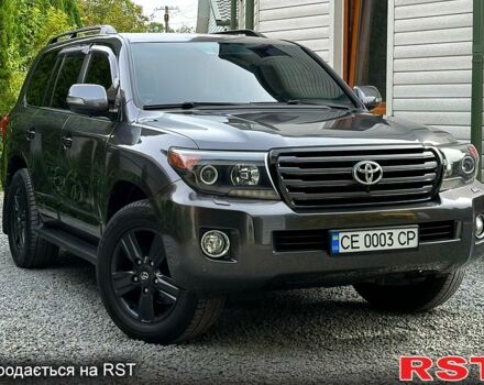 Серый Тойота Ленд Крузер, объемом двигателя 4.5 л и пробегом 238 тыс. км за 33900 $, фото 8 на Automoto.ua