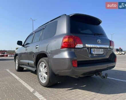 Серый Тойота Ленд Крузер, объемом двигателя 4.5 л и пробегом 230 тыс. км за 38899 $, фото 16 на Automoto.ua