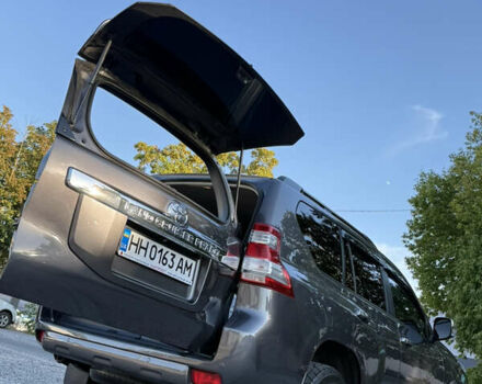 Сірий Тойота Ленд Крузер, об'ємом двигуна 3 л та пробігом 185 тис. км за 32500 $, фото 31 на Automoto.ua
