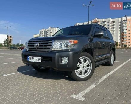 Серый Тойота Ленд Крузер, объемом двигателя 4.5 л и пробегом 230 тыс. км за 38899 $, фото 12 на Automoto.ua
