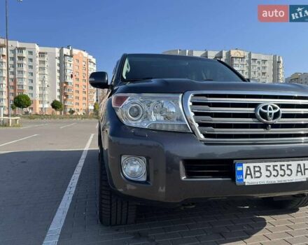 Серый Тойота Ленд Крузер, объемом двигателя 4.5 л и пробегом 230 тыс. км за 38899 $, фото 2 на Automoto.ua