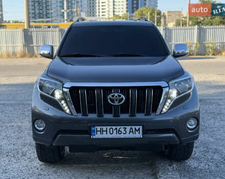 Сірий Тойота Ленд Крузер, об'ємом двигуна 3 л та пробігом 185 тис. км за 32500 $, фото 5 на Automoto.ua