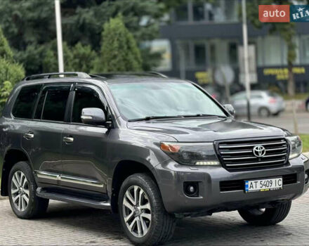 Сірий Тойота Ленд Крузер, об'ємом двигуна 4.5 л та пробігом 250 тис. км за 32400 $, фото 5 на Automoto.ua