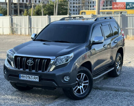 Сірий Тойота Ленд Крузер, об'ємом двигуна 3 л та пробігом 185 тис. км за 32500 $, фото 3 на Automoto.ua