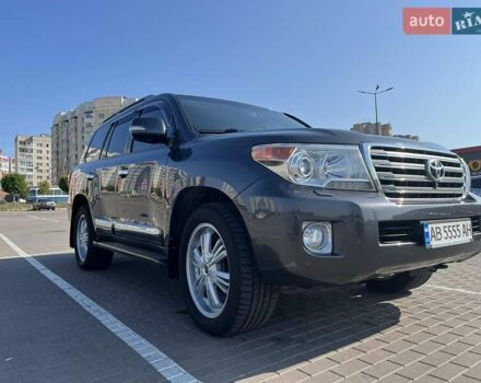Серый Тойота Ленд Крузер, объемом двигателя 4.5 л и пробегом 230 тыс. км за 38899 $, фото 1 на Automoto.ua