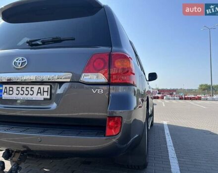 Серый Тойота Ленд Крузер, объемом двигателя 4.5 л и пробегом 230 тыс. км за 38899 $, фото 20 на Automoto.ua