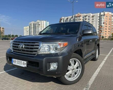 Серый Тойота Ленд Крузер, объемом двигателя 4.5 л и пробегом 230 тыс. км за 38899 $, фото 11 на Automoto.ua