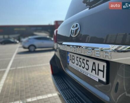 Серый Тойота Ленд Крузер, объемом двигателя 4.5 л и пробегом 230 тыс. км за 38899 $, фото 19 на Automoto.ua