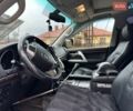 Серый Тойота Ленд Крузер, объемом двигателя 4.46 л и пробегом 290 тыс. км за 43000 $, фото 7 на Automoto.ua