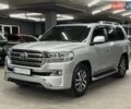 Серый Тойота Ленд Крузер, объемом двигателя 4.46 л и пробегом 121 тыс. км за 46500 $, фото 1 на Automoto.ua