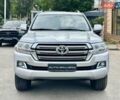Серый Тойота Ленд Крузер, объемом двигателя 4.61 л и пробегом 161 тыс. км за 42500 $, фото 2 на Automoto.ua