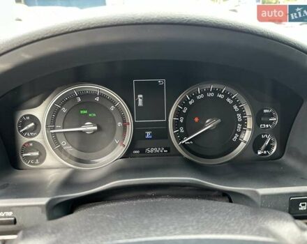 Серый Тойота Ленд Крузер, объемом двигателя 4.61 л и пробегом 161 тыс. км за 42500 $, фото 19 на Automoto.ua