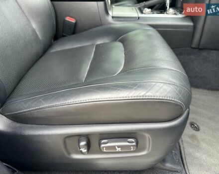 Серый Тойота Ленд Крузер, объемом двигателя 4.61 л и пробегом 161 тыс. км за 42500 $, фото 30 на Automoto.ua